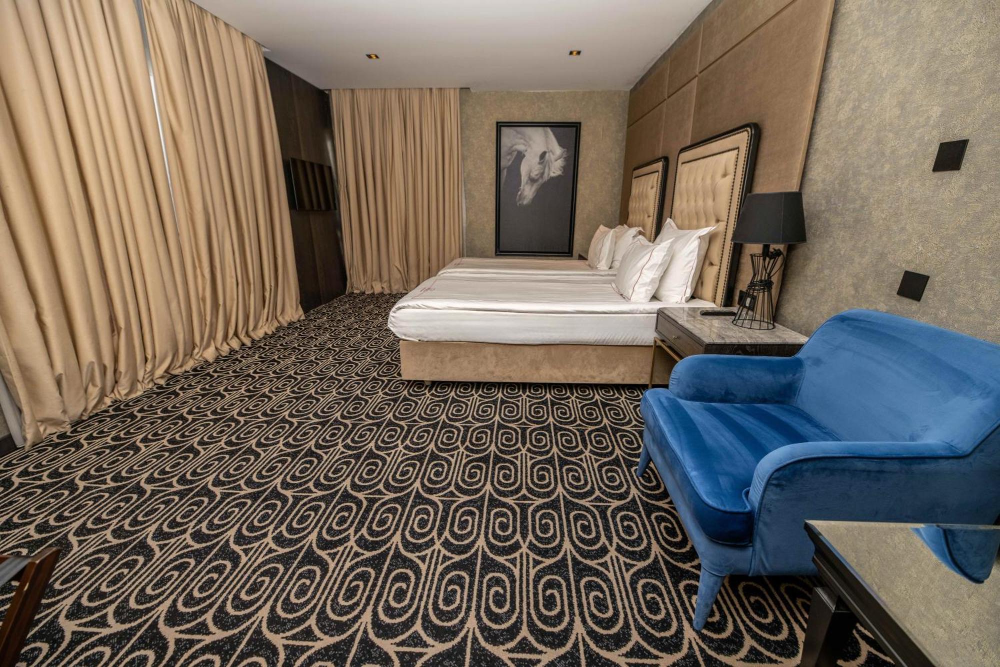 Grand Opera Hotel & Casino & Spa Kyrenia  Exterior foto
